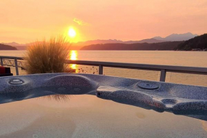 Walls of Glass Hood Canal Vacation Rental